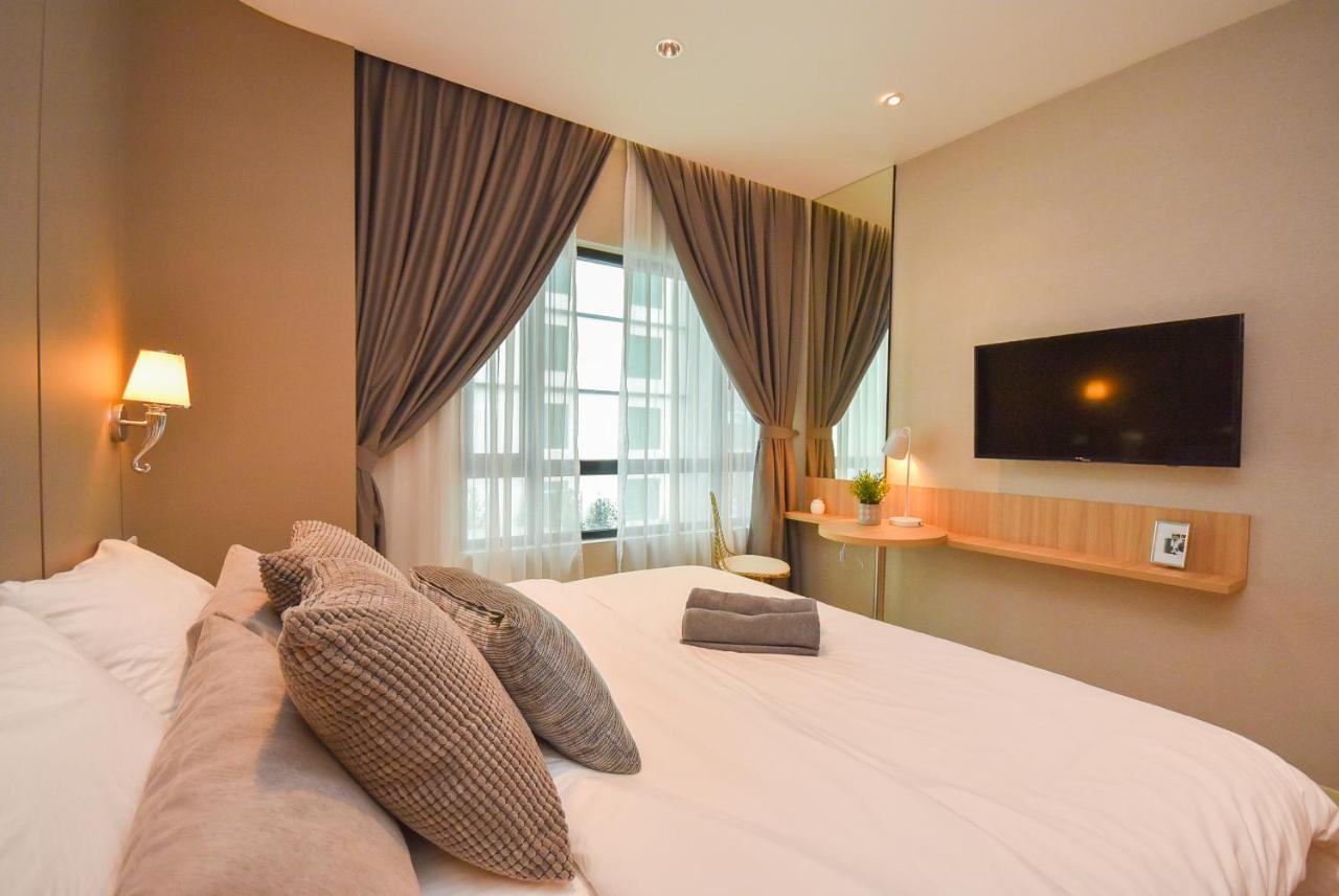 Suasana Residence By Nest Home Johor Bahru Exterior photo