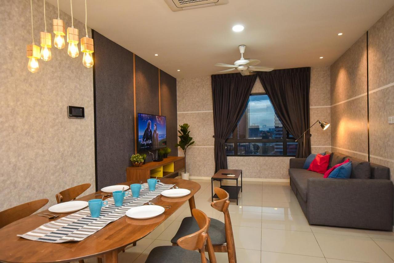 Suasana Residence By Nest Home Johor Bahru Exterior photo