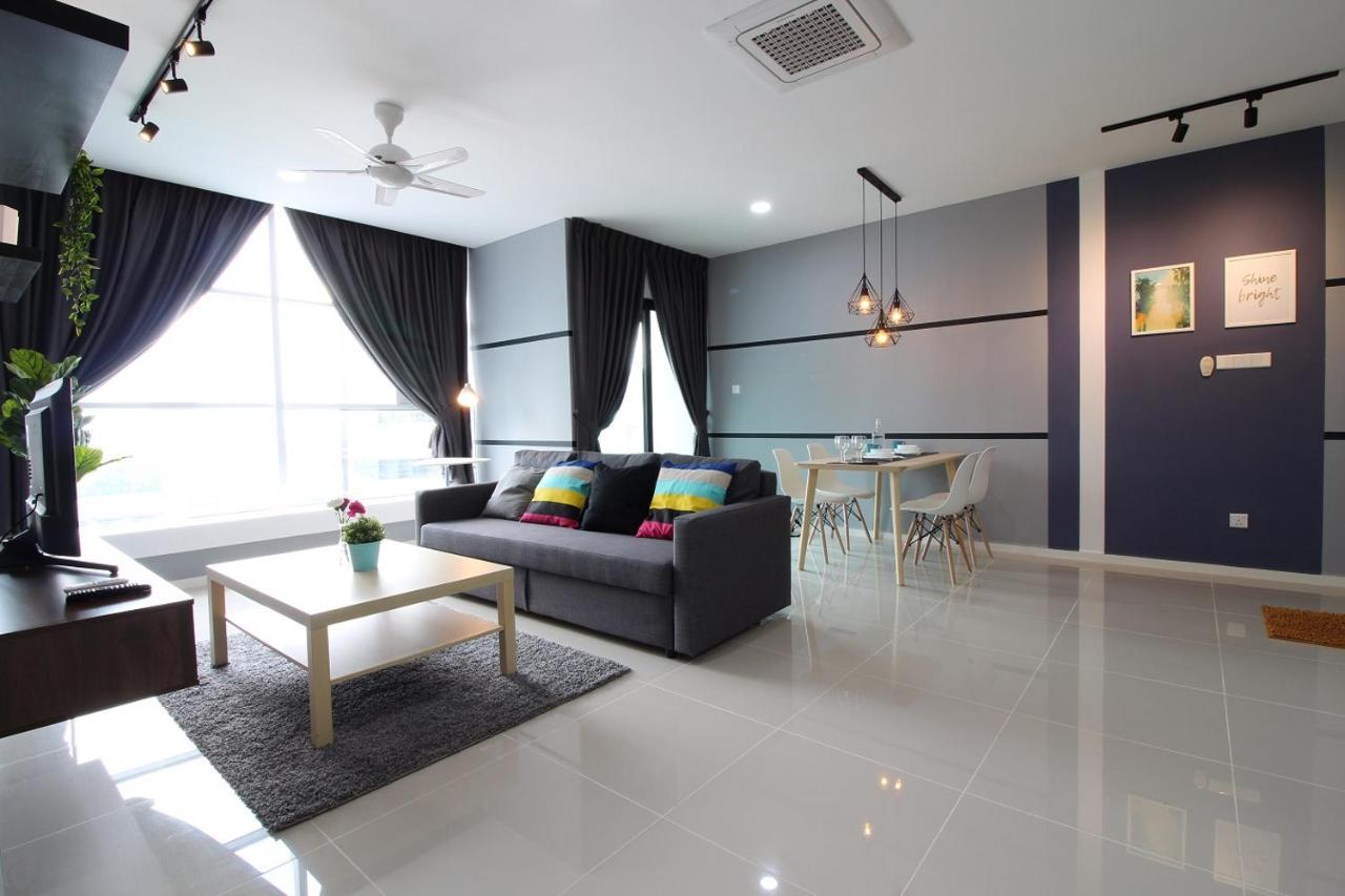 Suasana Residence By Nest Home Johor Bahru Exterior photo
